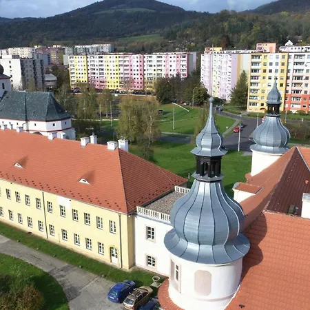 شقة Zamek Krasne Brezno Ústí nad Labem
